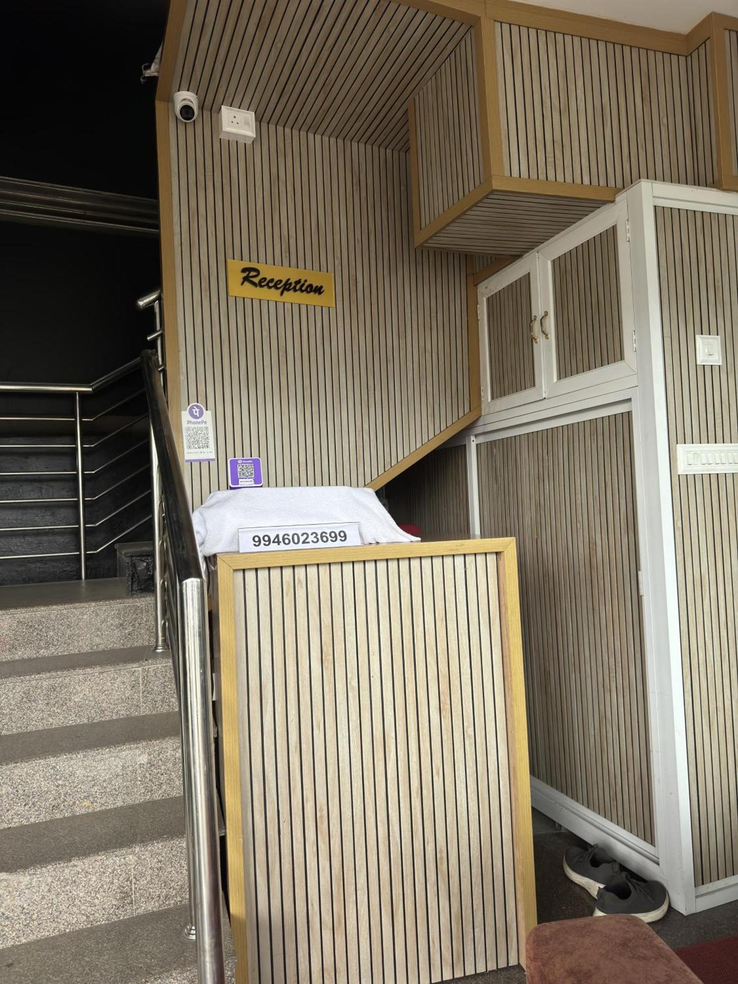 فندق Amsher Suit Lulu Mall Road Kochi المظهر الخارجي الصورة