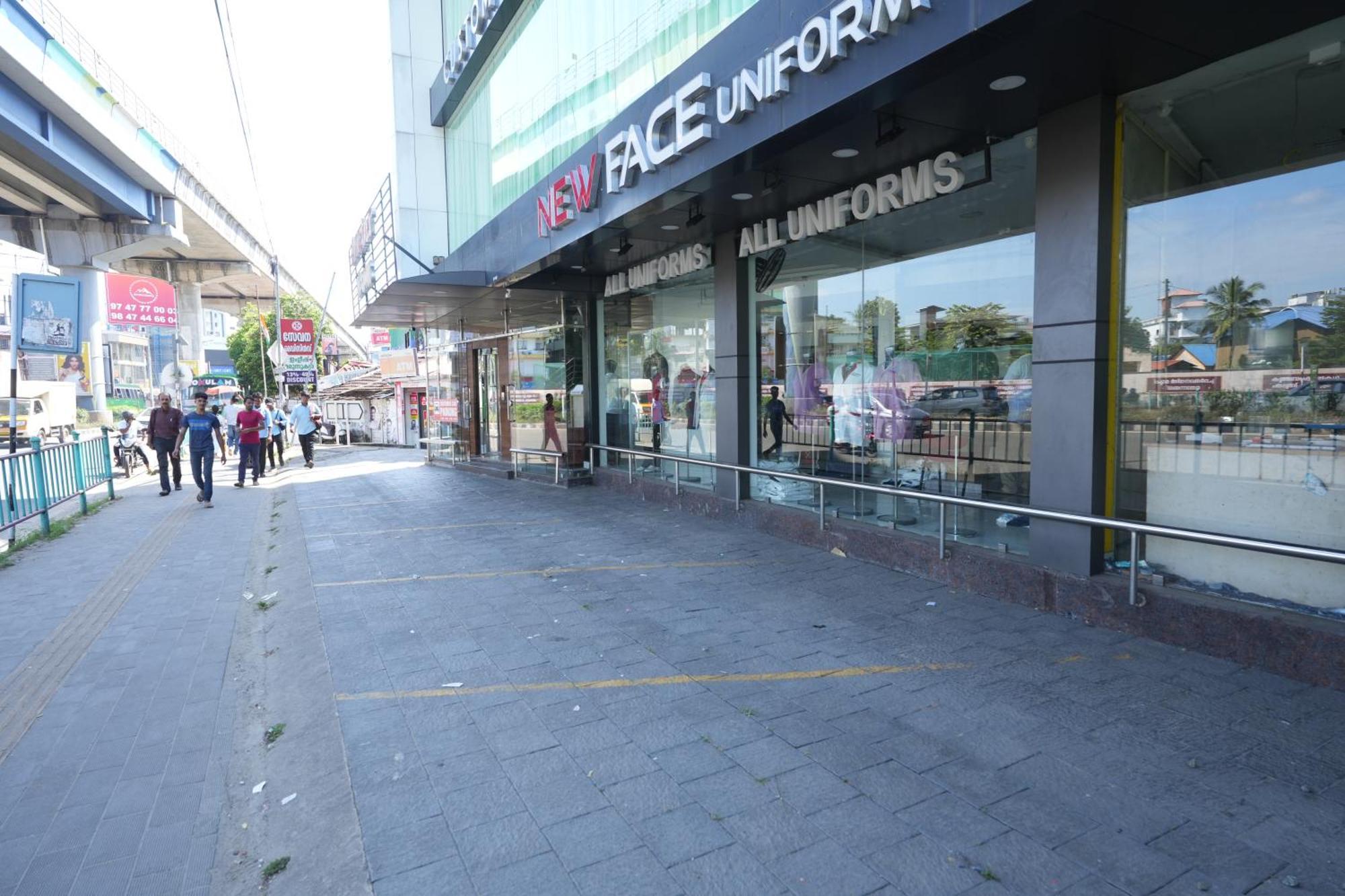 فندق Amsher Suit Lulu Mall Road Kochi المظهر الخارجي الصورة